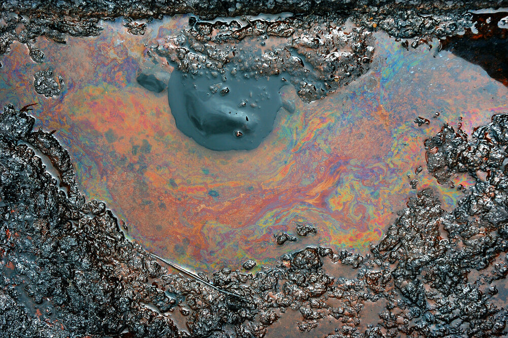 Oil-spill-over-soil